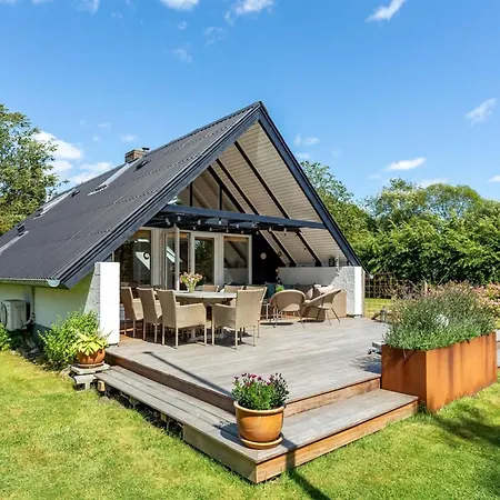 Дом отдыха Frodde - 200m From The Sea By Interhome *